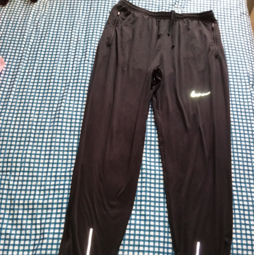 Nike Black Zippered Ankle Cuff Track Pants